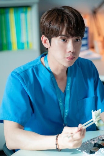 '성실함의 대명사' 배우 유연석