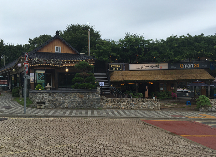 로터리-옆-식당