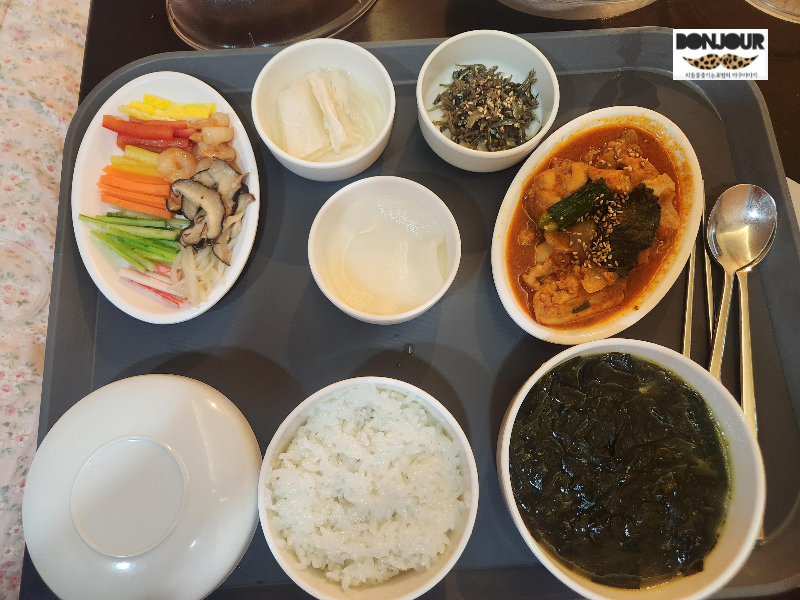 둘째 출산 후 마이비산후조리원에서 생활 할때 제공되는 식사
