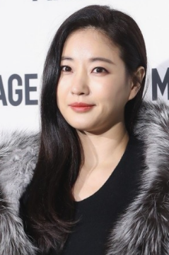 미모는 엄청난데 연기력은 물음표인 여자연예인들