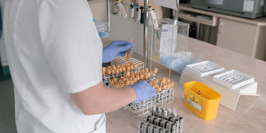 혈액 검사와 관련 된 사진들 - 7