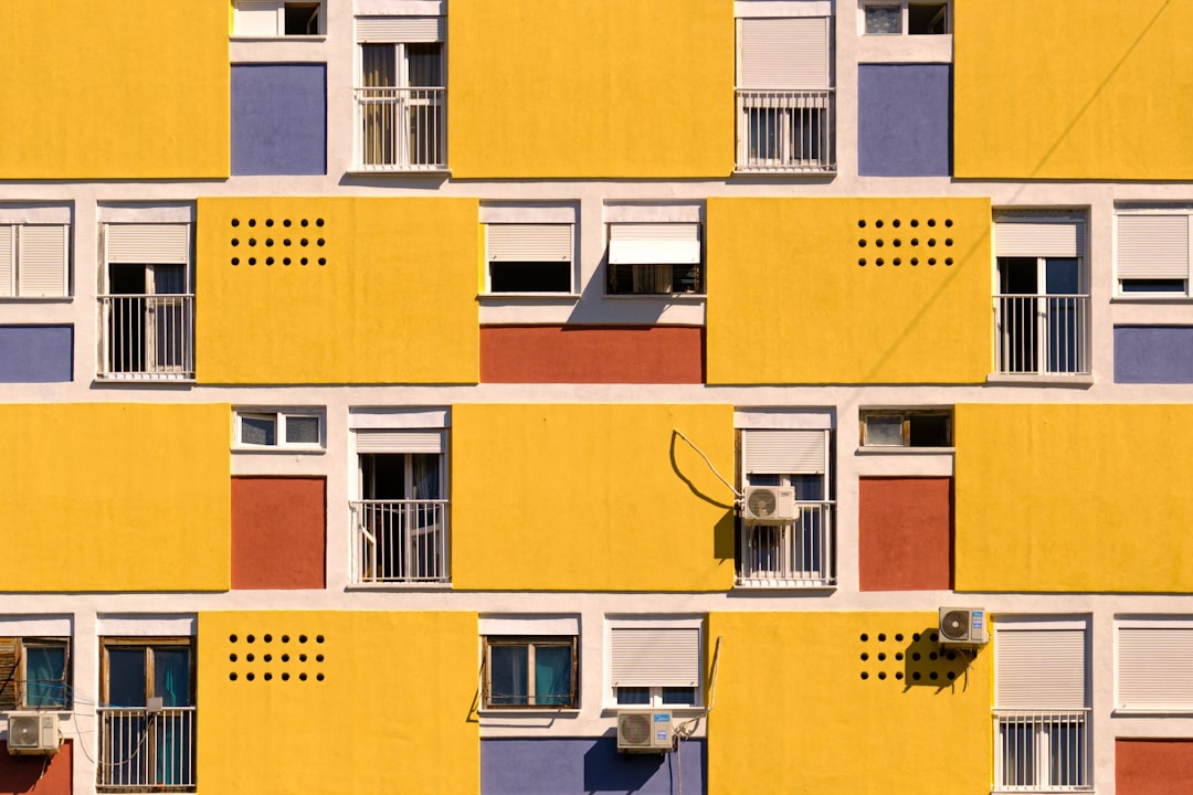 Air conditioner.