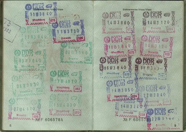 여권 발급 비용 인하(2024년 7월부터)&#44; 18세 이상 및 18세 미만 여권 갱신 준비물