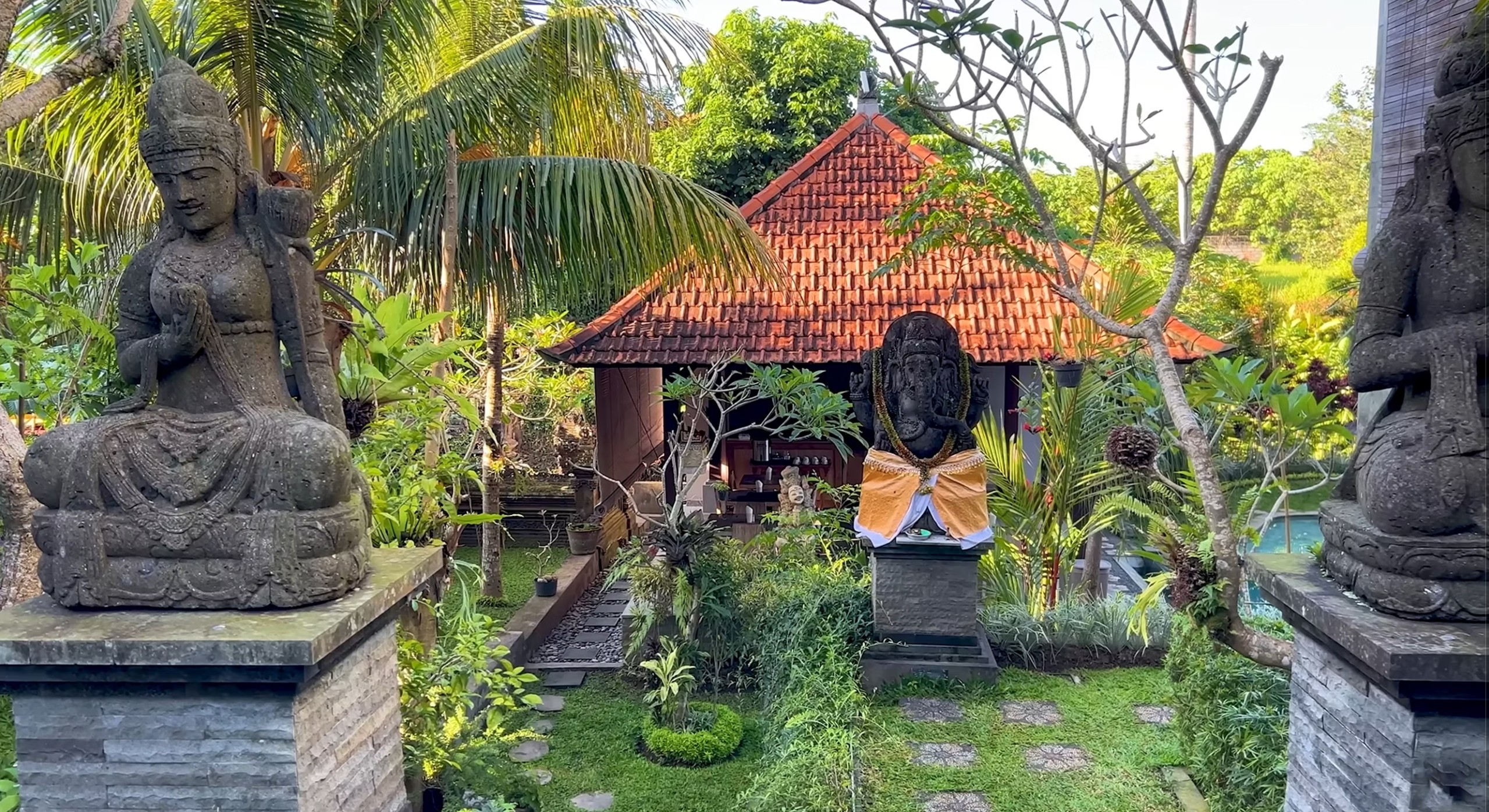 인도네시아-발리-우붓의-평화로운-하루