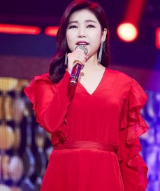 송가인
