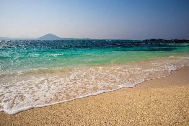 2025 제주도 여름휴가 완벽 가이드|해변, 맛집, 액티비티까지!
