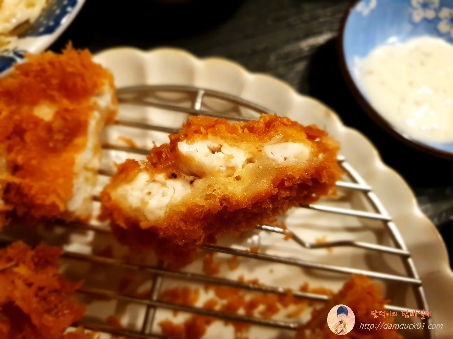 히비야-치킨가스-담덕이의탐방일지