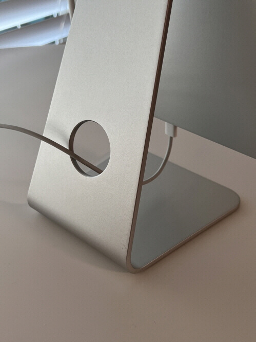 아이패드 마그네틱 거치대