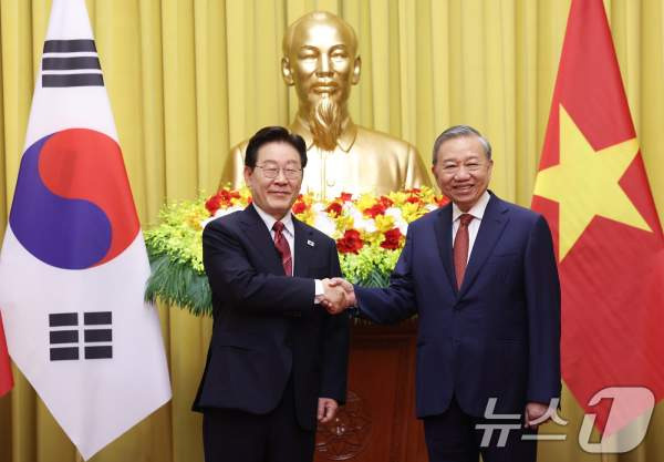 한-베트남 정상 기념촬영: 한-베 정상회담 원전·에너지·공급망 협력 핵심 정리 (2026.4.22)