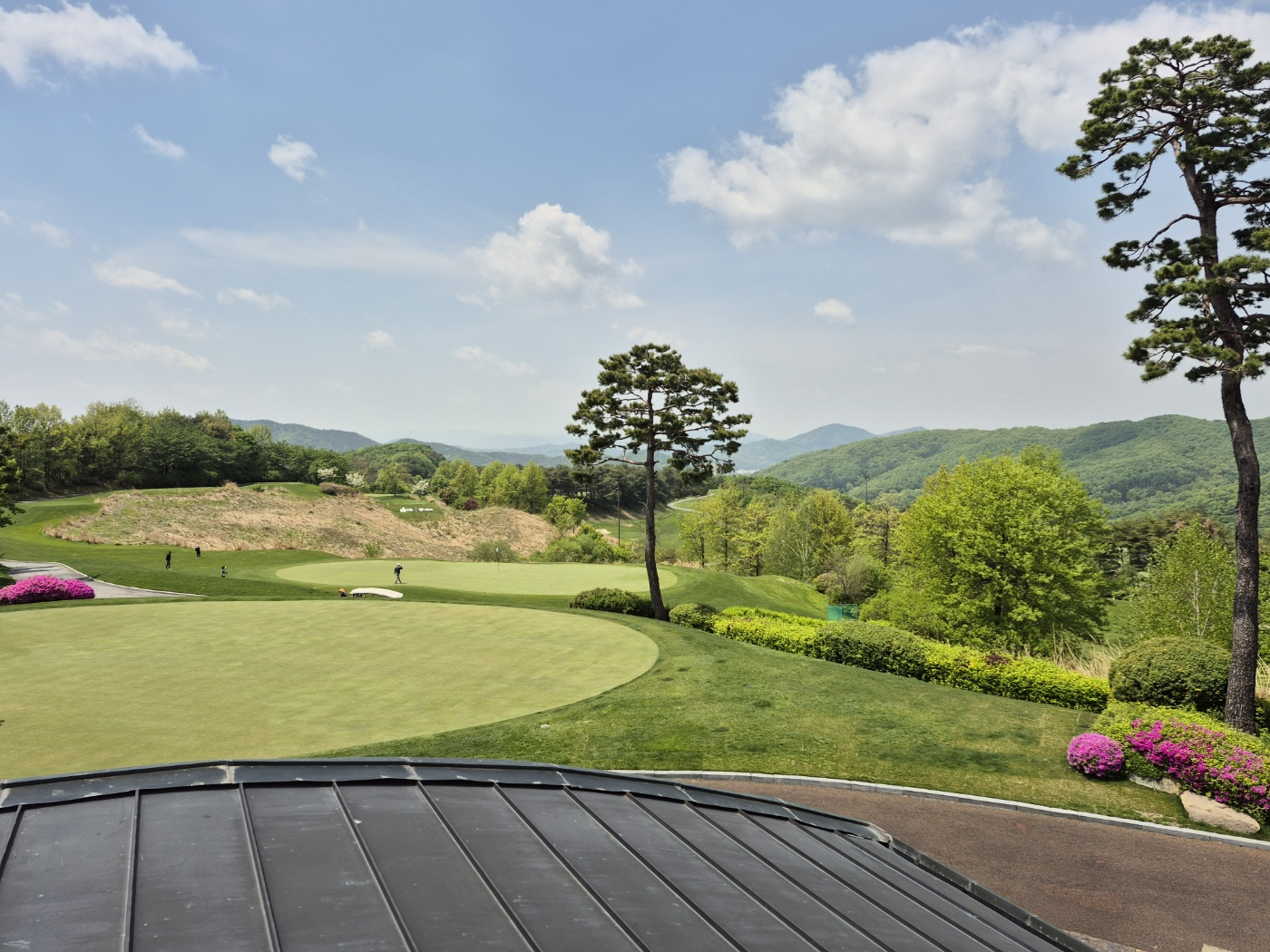 전망 좋은 테라스와 정원