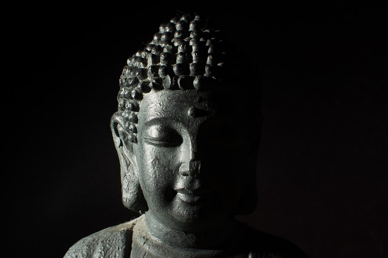 부처의 가르침과 심리학: 명상이 정신 건강에 미치는 영향