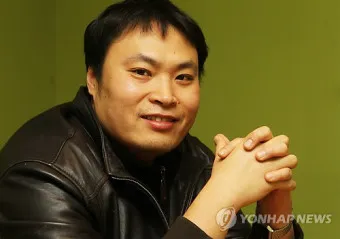 강풀 웹툰 조명가게 만화 원작 영화_3