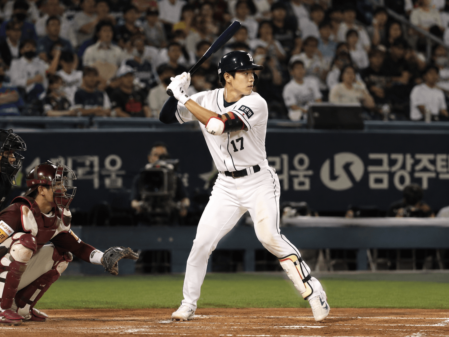 야구 신인 선수 타석 장면