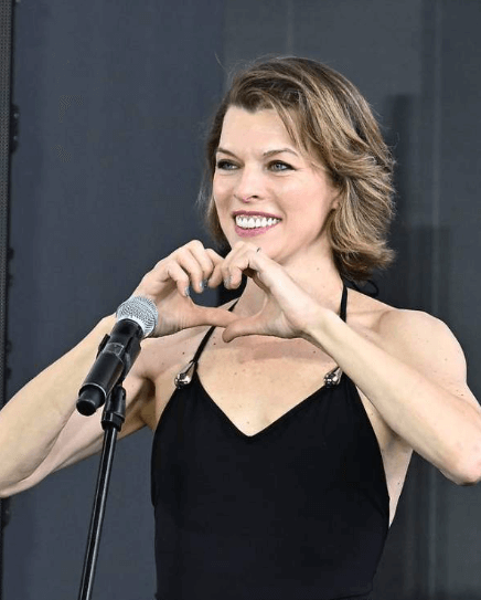 밀라 요보비치 나이 영화 딸 한국 방송 출연