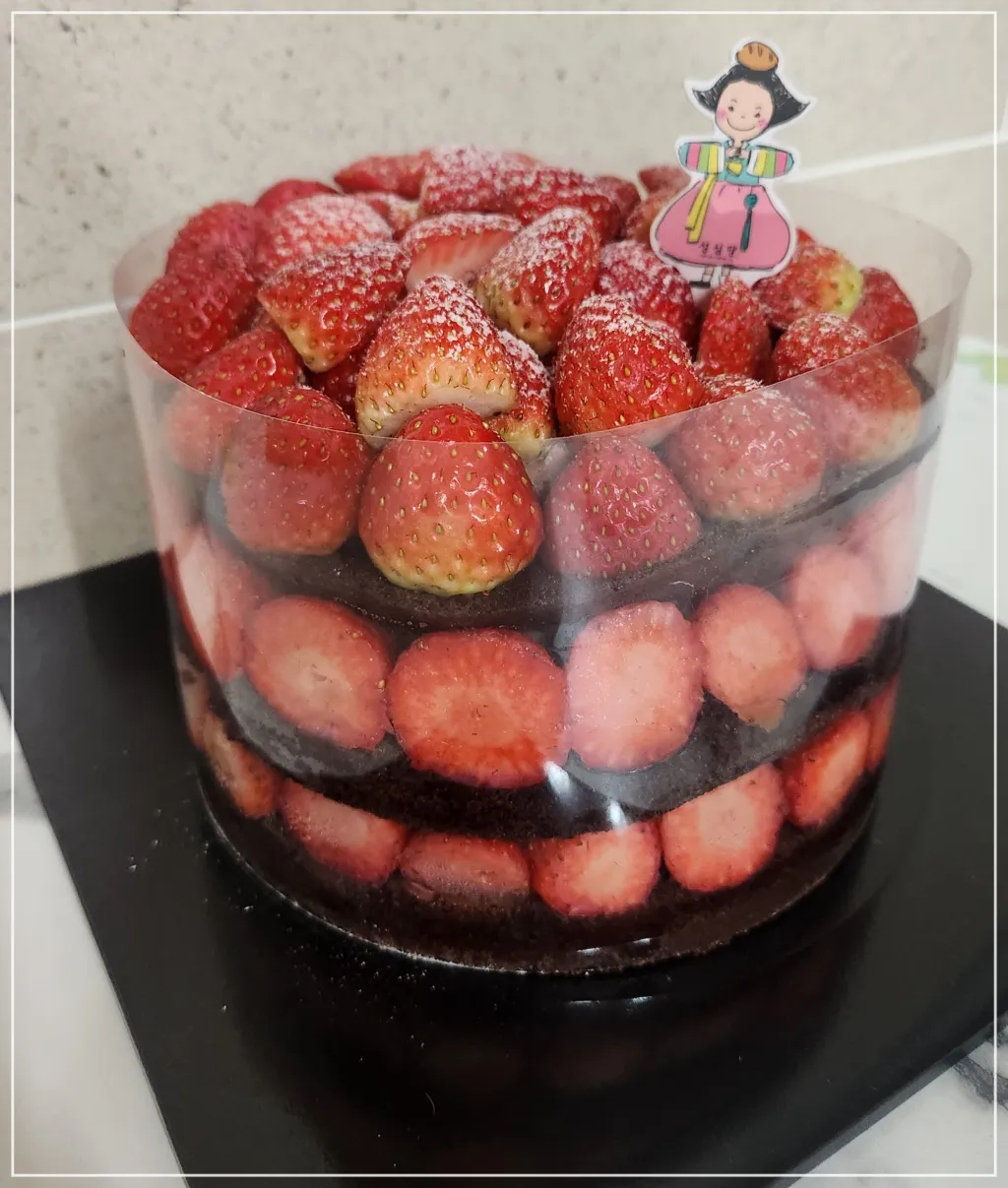 성심당-DCC-딸기시루-언팩