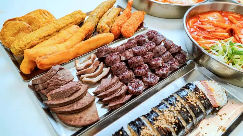 돈 잘버는 젊은사장 부드러운 매콤함 로제떡볶이, 가래쌀떡볶이 맛있는 떡볶이집 신당동 떡볶이 맛집 서장훈 주우재 추천 소개