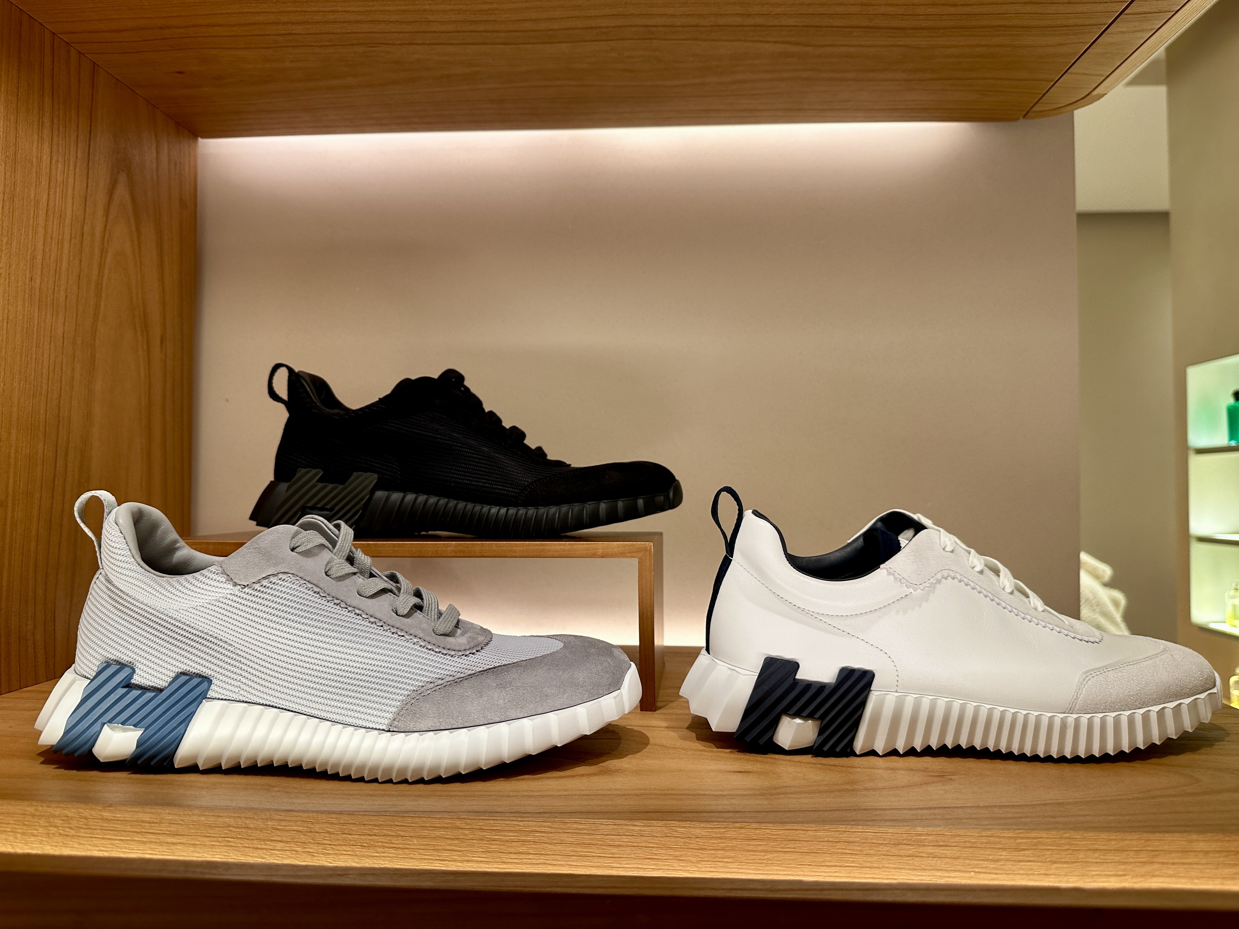 에르메스 바운싱 스니커즈