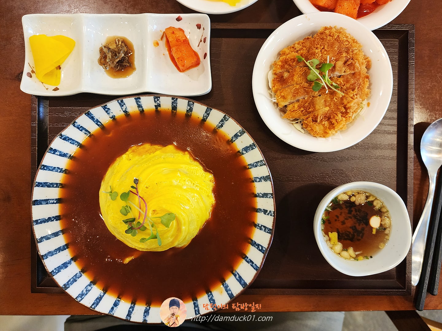 회오리 오므라이스 정식