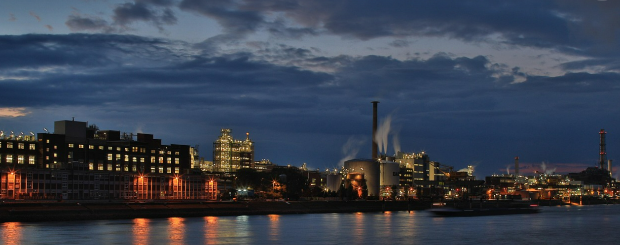 석유화학공장 전경이미지