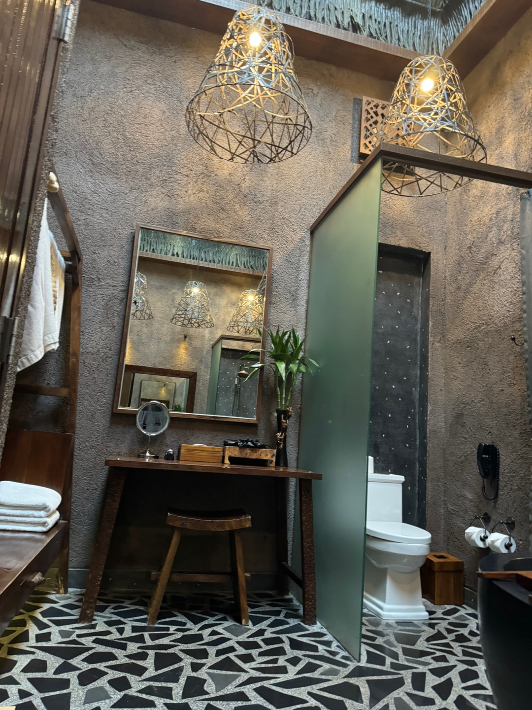 Clay Pool Cottage room