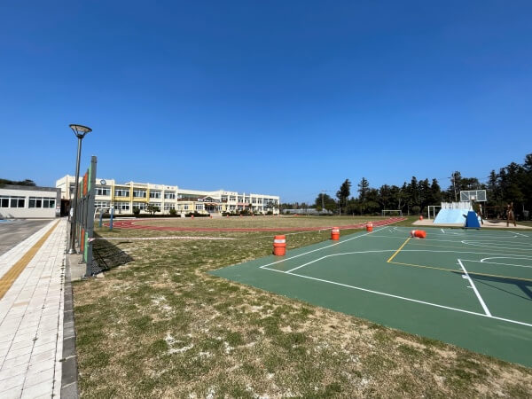  토산초등학교 