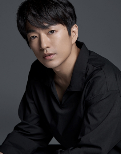 신성한&amp;#44; 이혼 등장인물 정문성