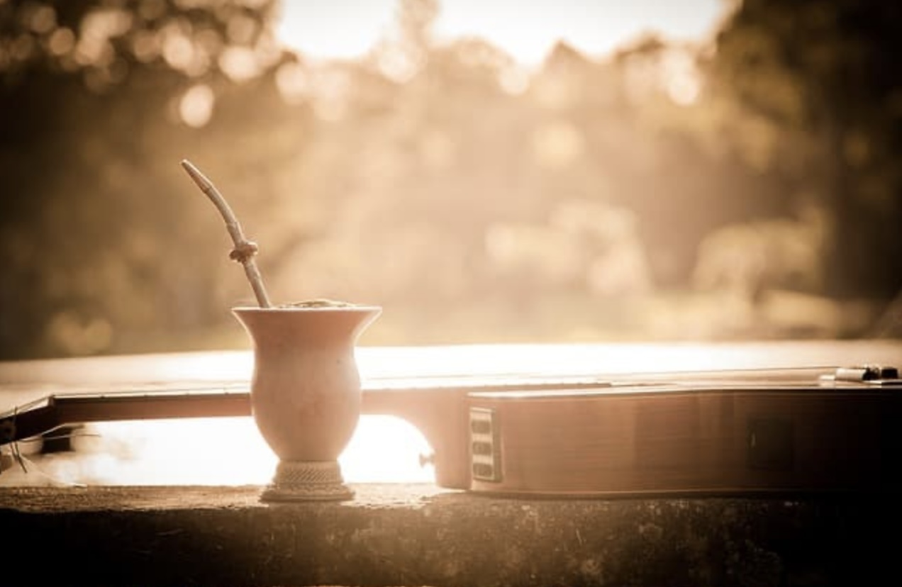 고대 악기와 현대 악기의 차이점: 기술과 음악적 차별