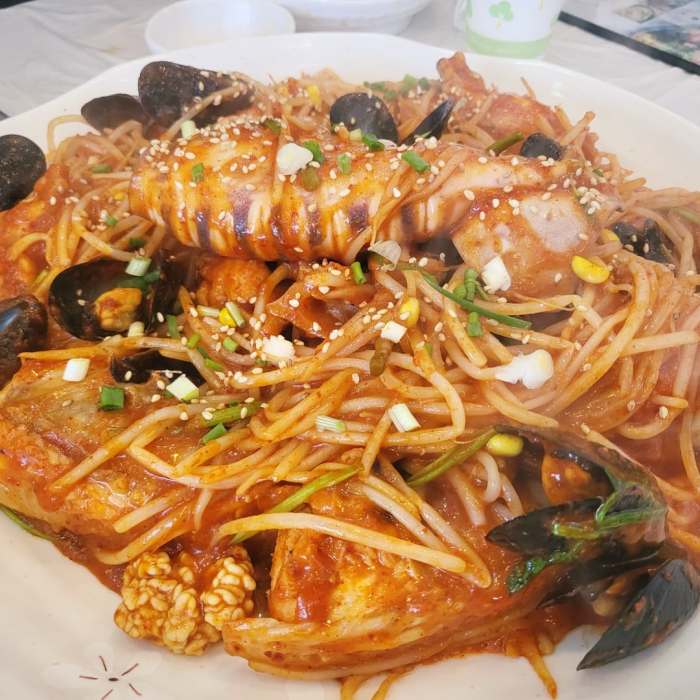 생방송오늘저녁 아구찜 통낙지 불낙 전골 차돌박이 나가사키 만두전골 서비스 전남 화순 맛집 추천