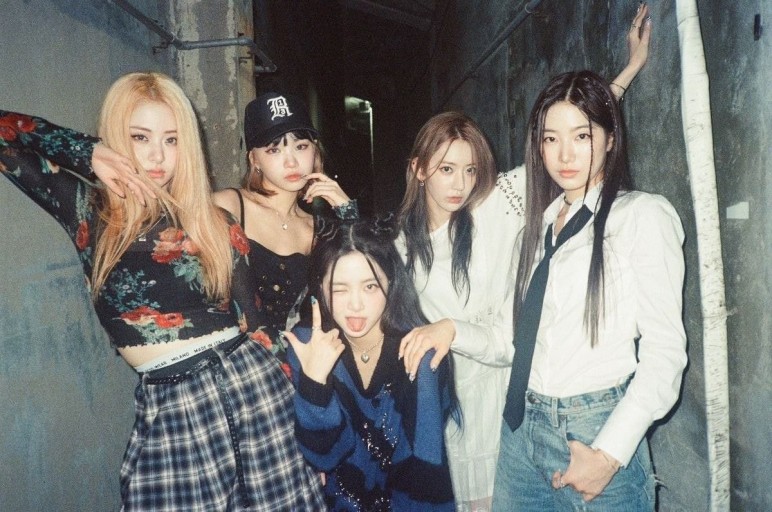 LESSERAFIM-FAN-MEETING-FEARNADA-출연진-프로필