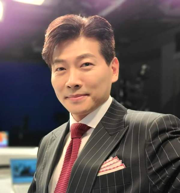 김용필 아나운서 프로필 ❘ 트로트 가수 나이 결혼 학력 고향