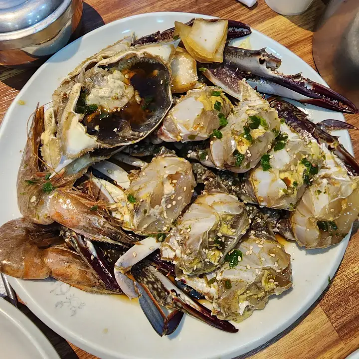 서민갑부 게장 간장게장 꽃게장 양념게장 인천 남동구 인천대공원 무한리필 연 매출 50억 원 박진석 방송 정보