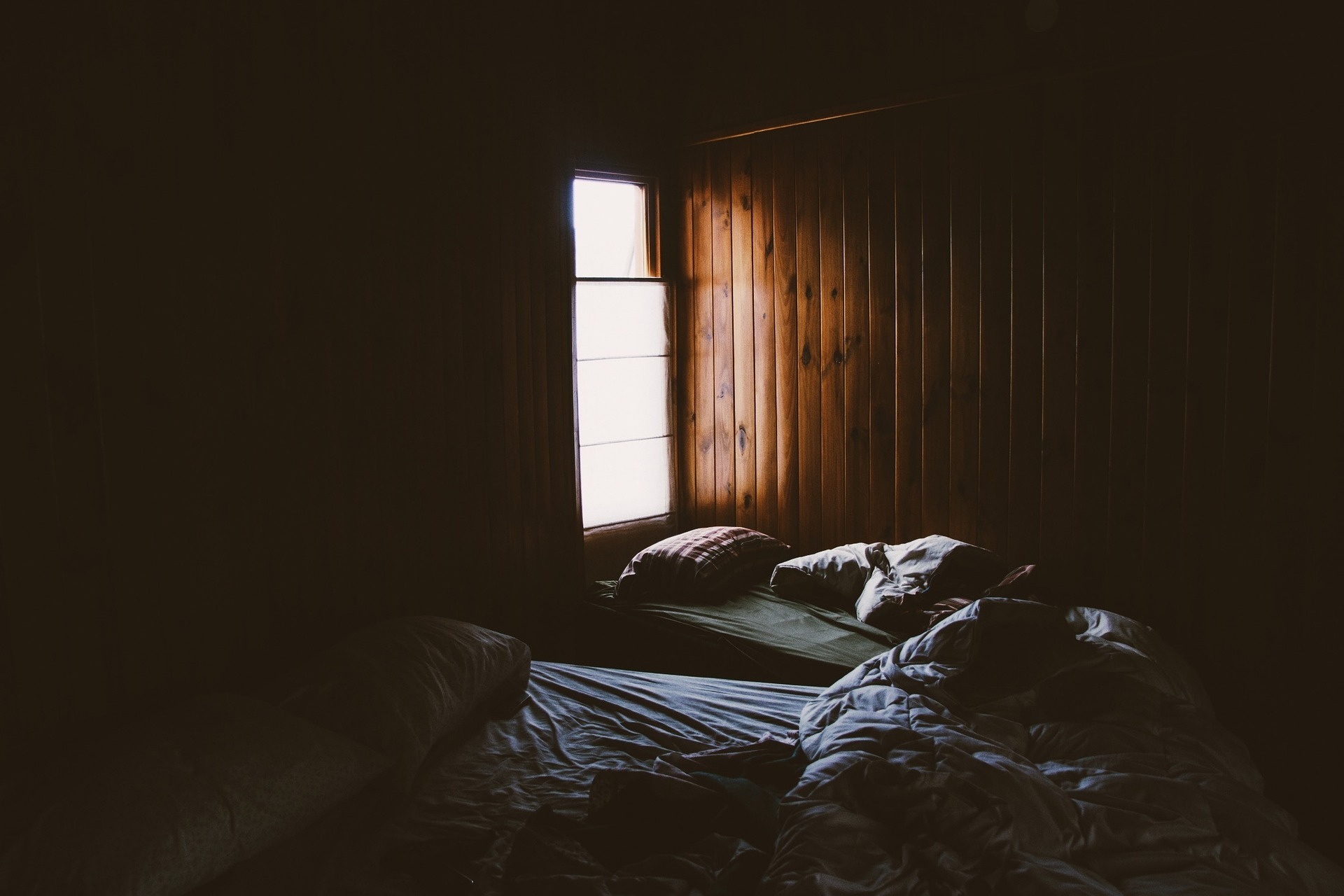 dark bed