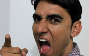 왜 가까운 사람에게 더 쉽게 상처를 줄까