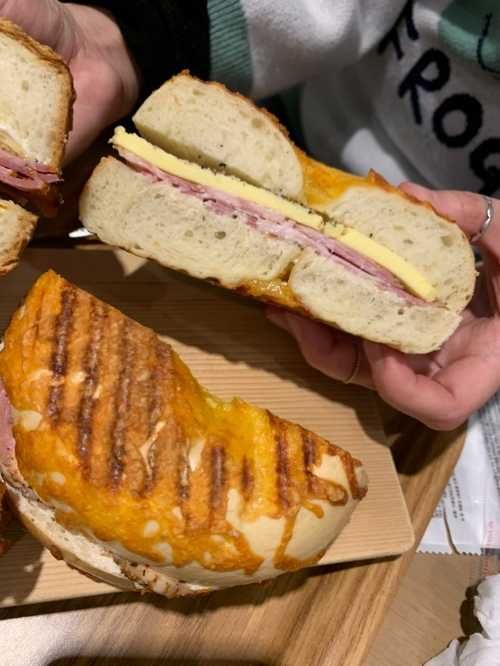 베이글 맛있게 먹는 법