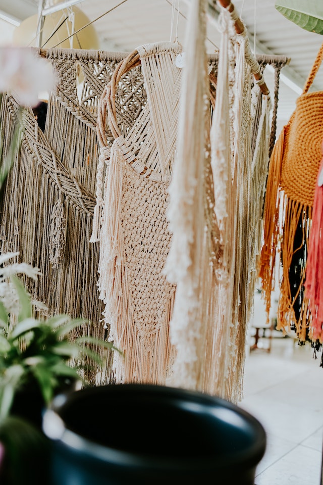 스타일리시한 공간을 위한 10가지 DIY 집 꾸미기 방법