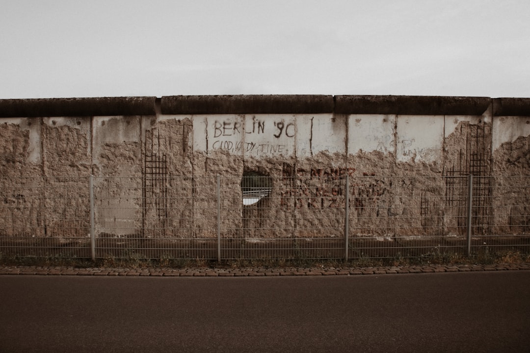 Wallpaperer
