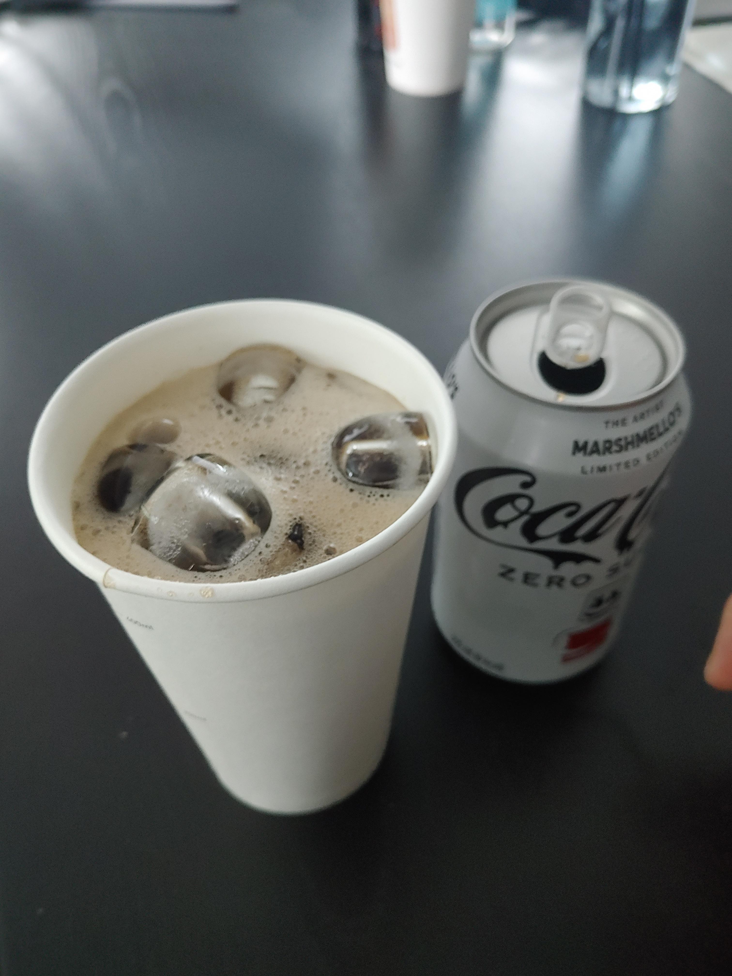 코카콜라 제로슈가 마시멜로
