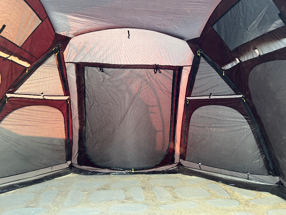 힐맨 벙커돔 그랑데 내부