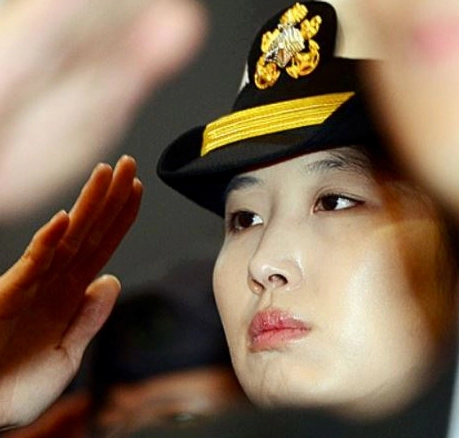 최민정 프로필 나이 고향 학력 해군 SK 경력 페이스북