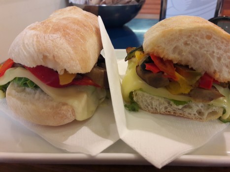 베니스에 사랑에 빠지게 만든 8가지