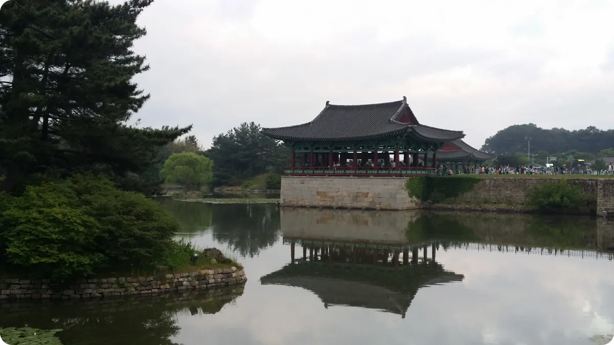 경북-경주시-신라왕궁-별궁-동궁과월지-연못