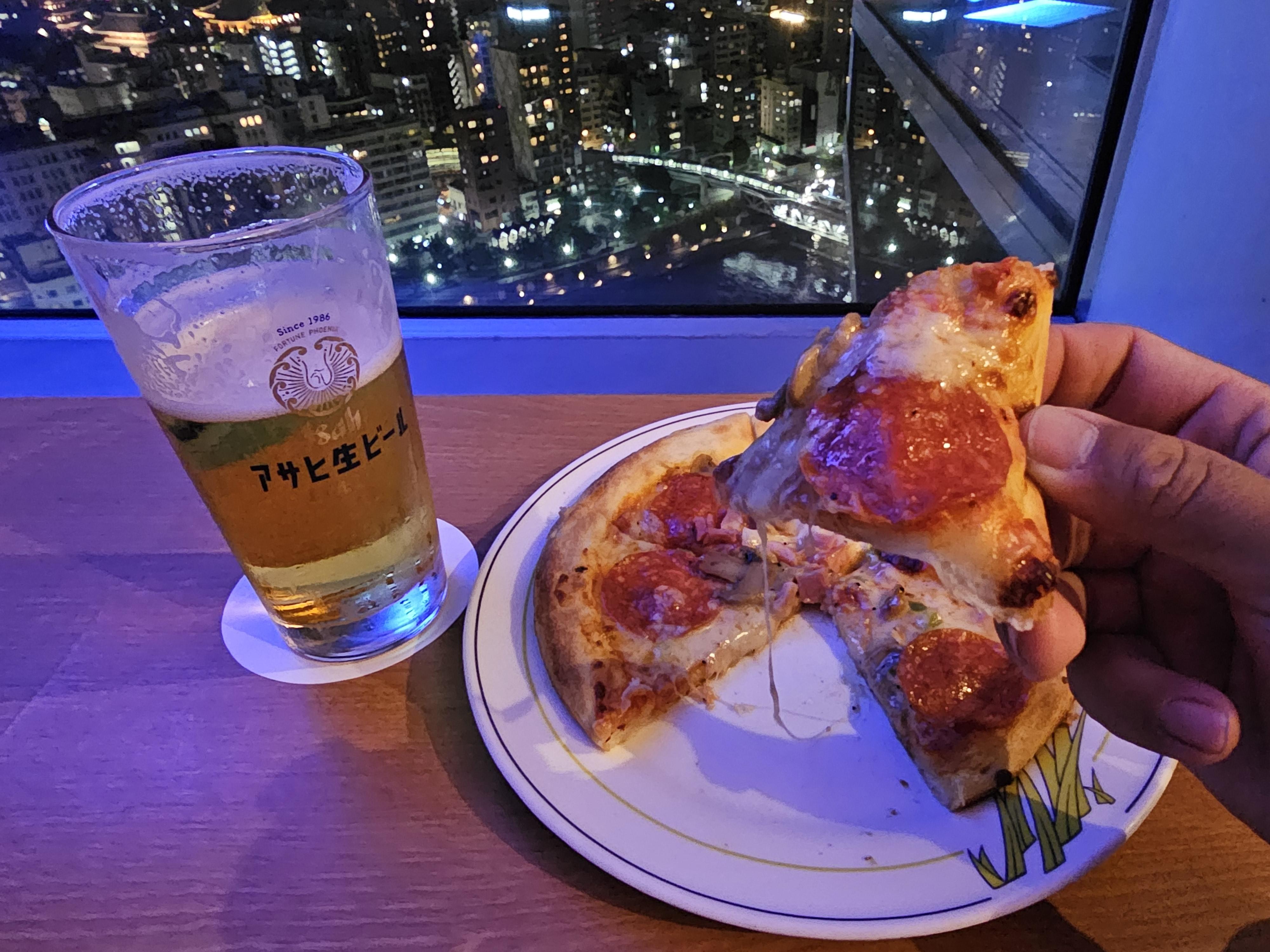 아사히 나마비루와 믹스피자