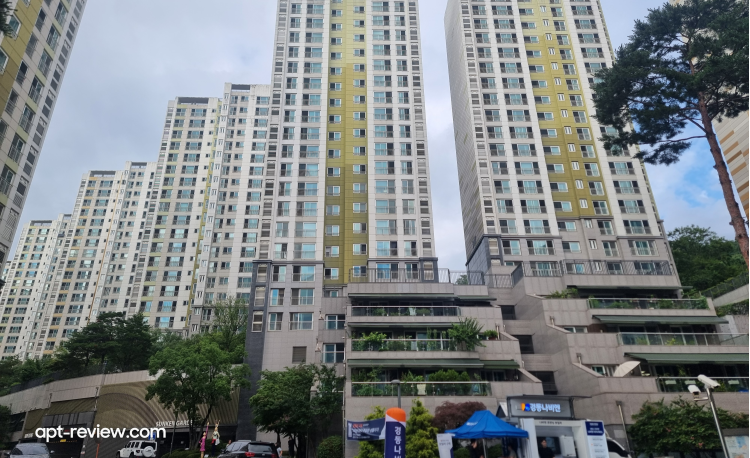 북한산푸르지오 아파트단지 전경