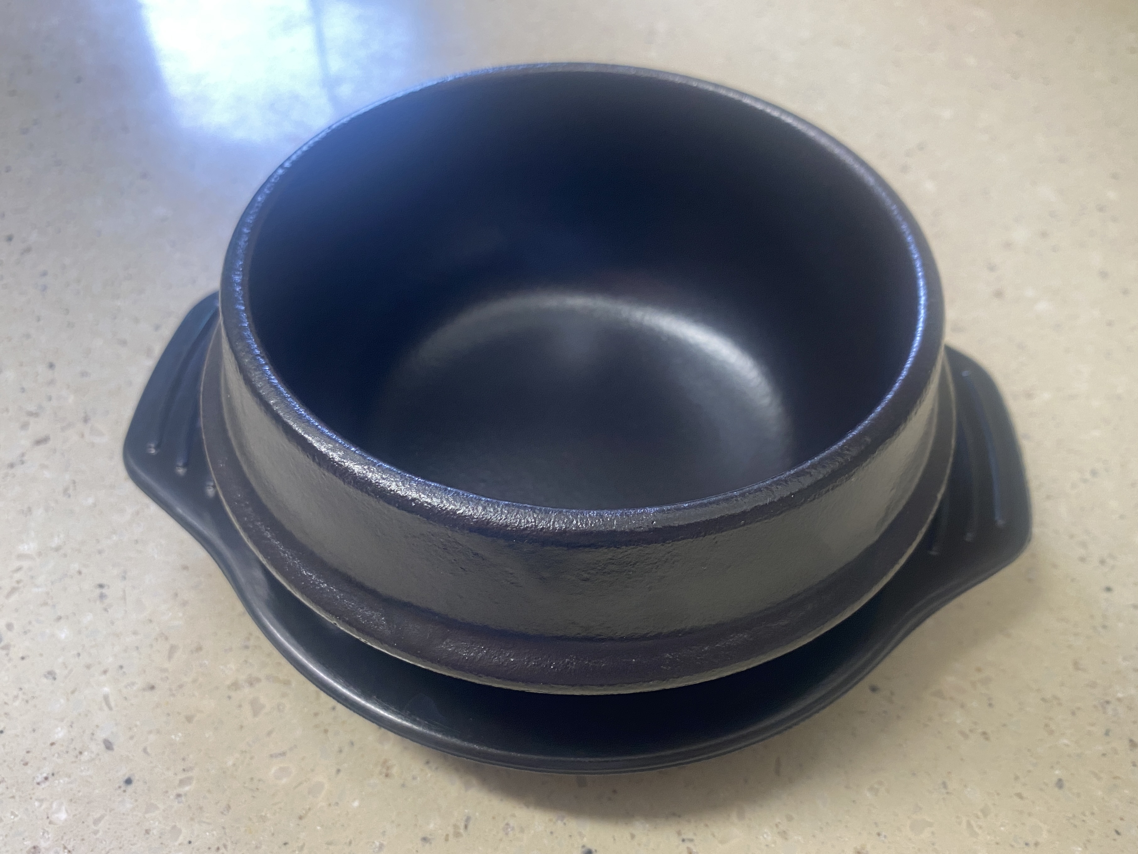 새 뚝배기 사용 전 세척과 설거지 방법