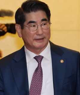 김용현 국방부 장관 프로필