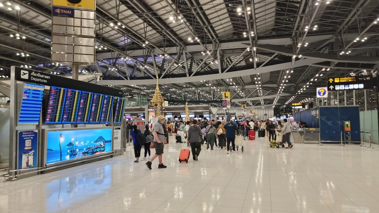방콕 수안나폼 공항