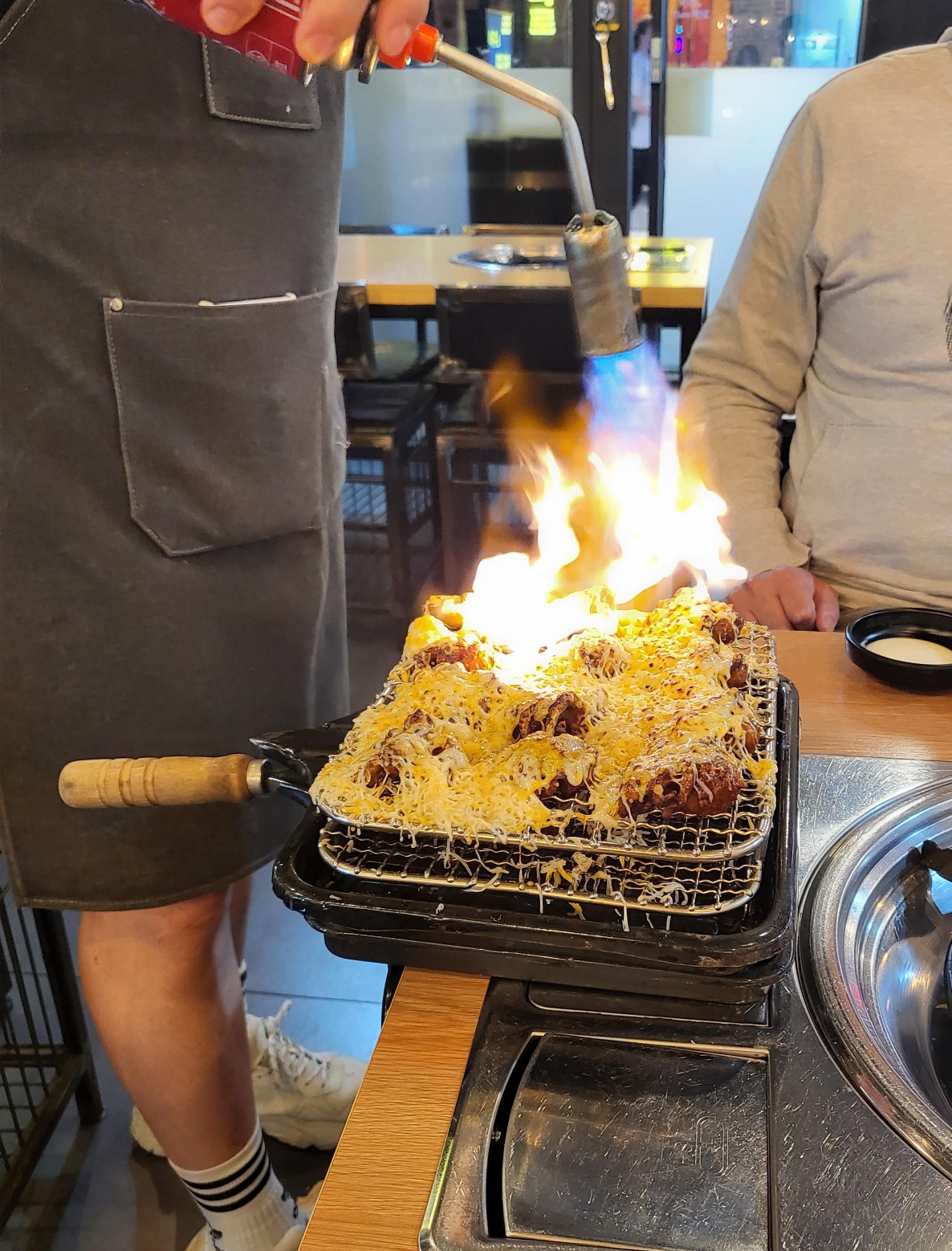 눈꽃석쇠 쭈꾸미 불쇼