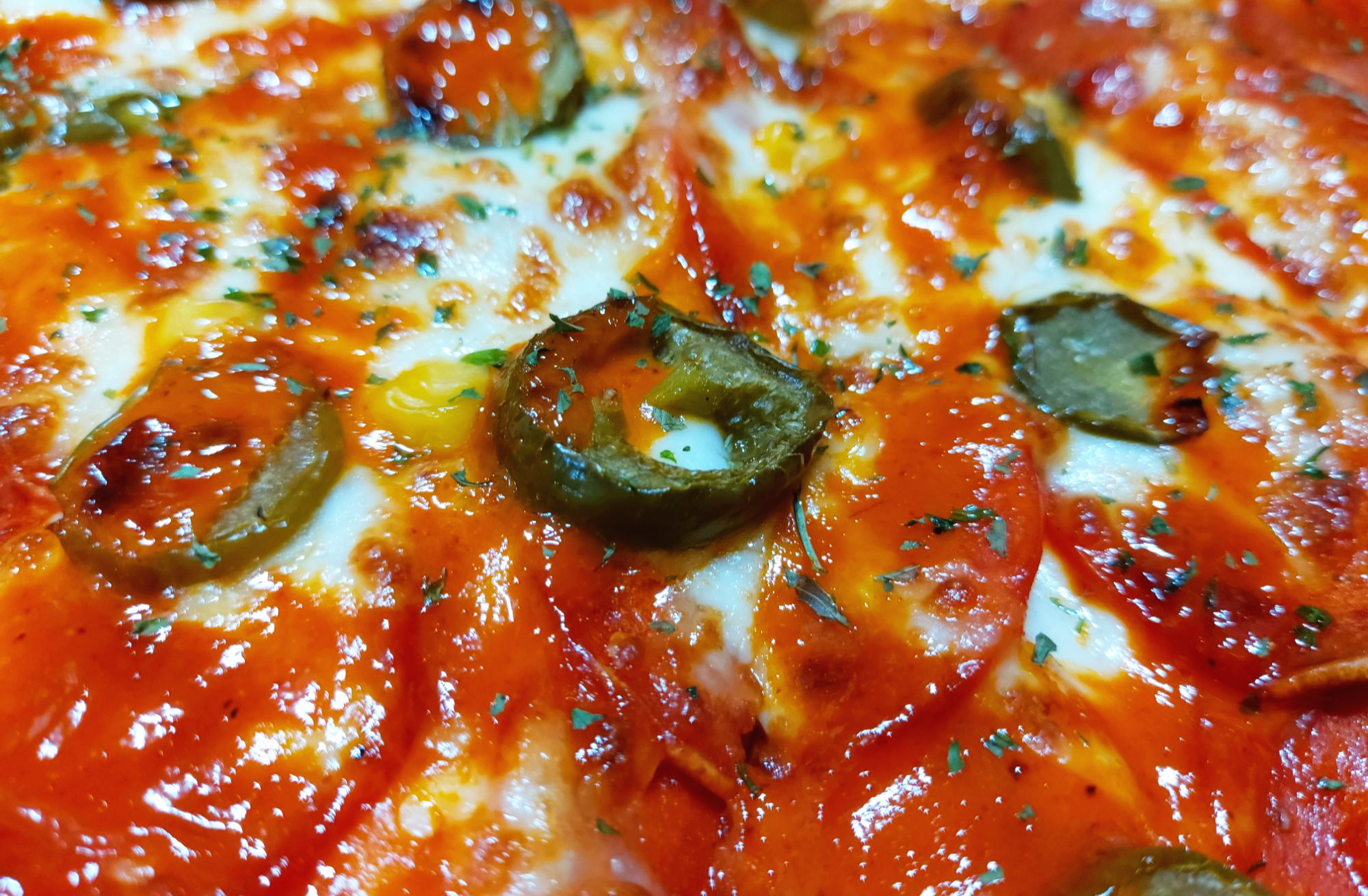 고스트페퍼로니 반올림피자샵 할라피뇨와 핫소스 피자