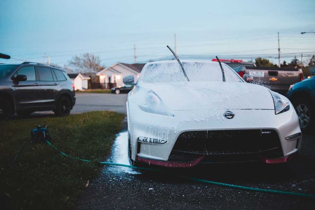 Automobile