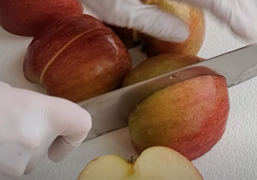 사과 깍두기 만드는 방법